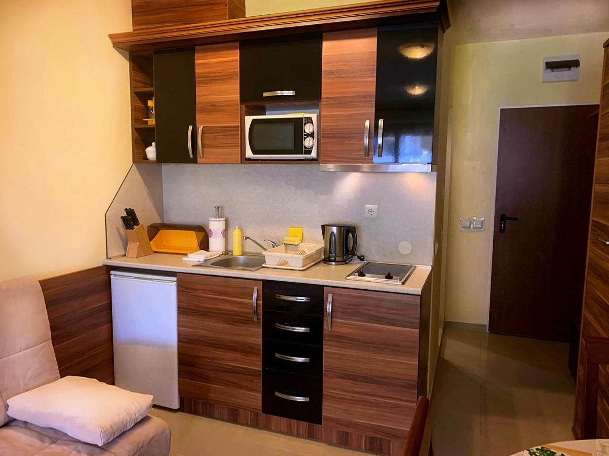 Studio De Lux Apartment พรีมอร์สโก ภายนอก รูปภาพ