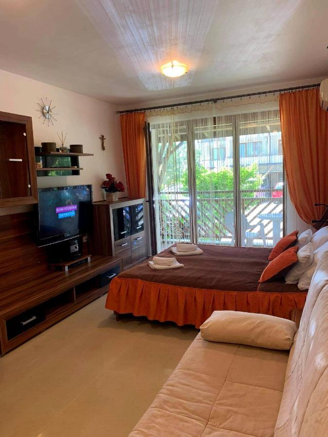Studio De Lux Apartment พรีมอร์สโก ภายนอก รูปภาพ